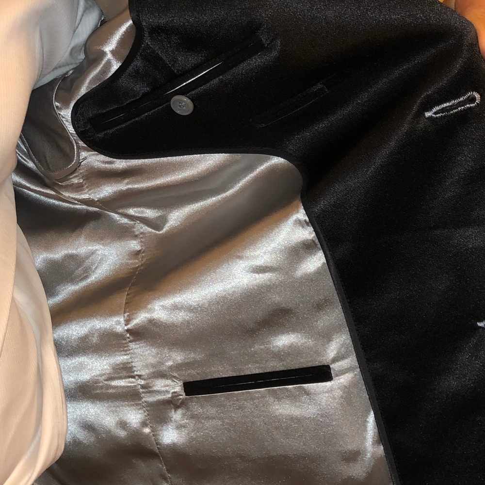 BeSpoke Fit TUXEDO 🤵🏽 - Picture 6 of 8